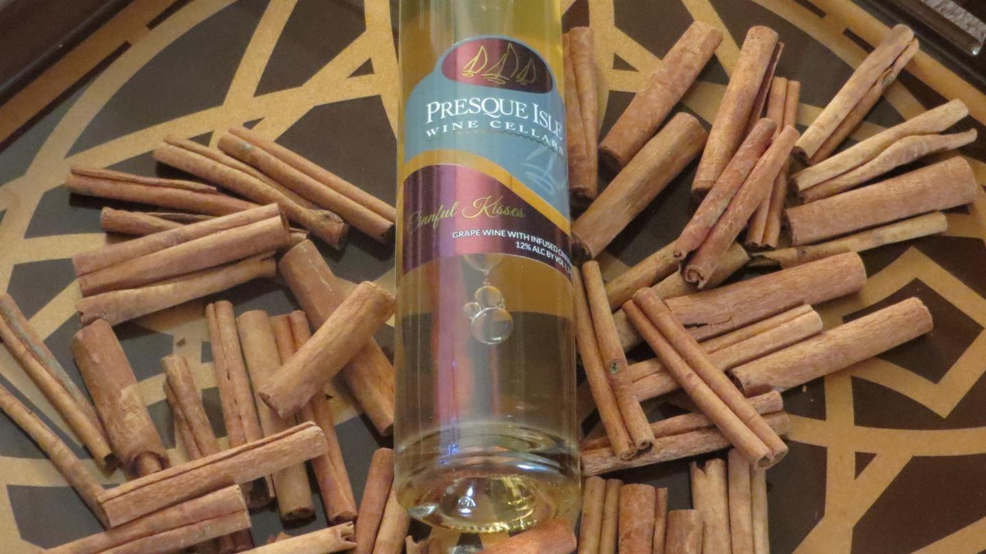 Presque Isle Wine Cellars Cinnful Kisses cinnamon infused ice wine bottle
