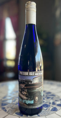 Presque Isle Wine Cellars award-winning the Original semi-dry Lake Erie white blend wine photo